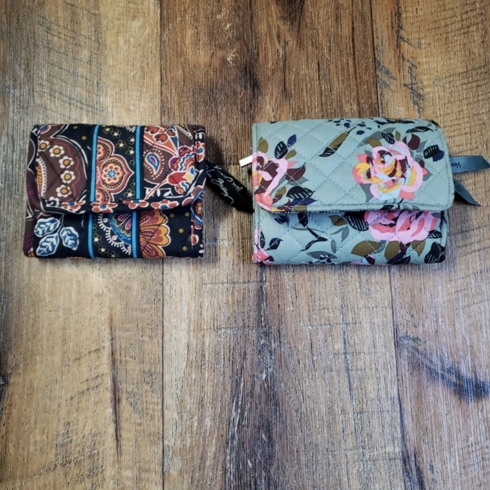 Vera Bradley 2 Piece Floral Wallet Bundle